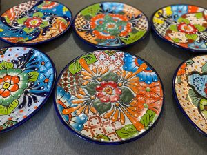 Mexican Pottery: 6 Unqiue Hand-Made Ceramics to Buy - Crafts Hero